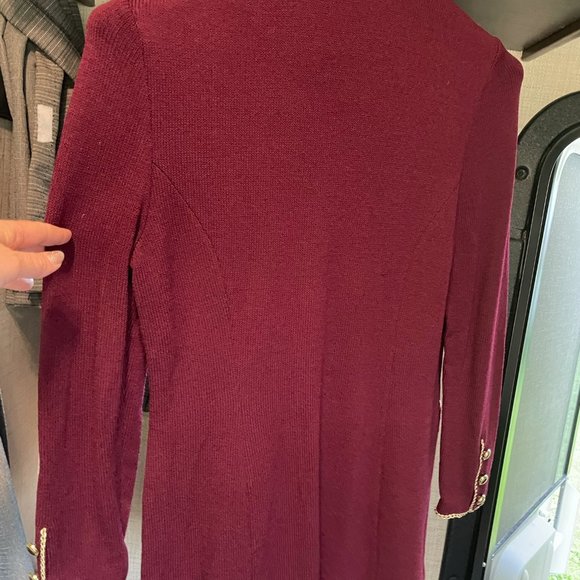 Burgundy St John Blazer/Jacket with Gold Trim - Picture 3 of 10